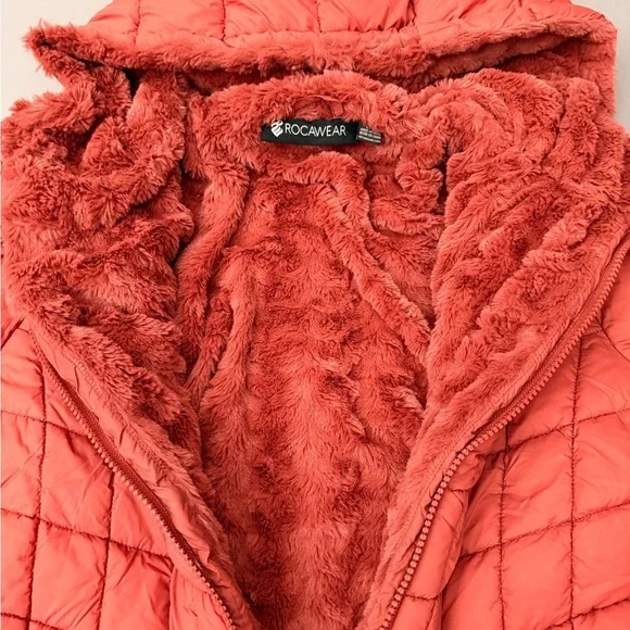 Rocawear‎ Coral Puffer Jacket for Kids - Picture 10 of 12